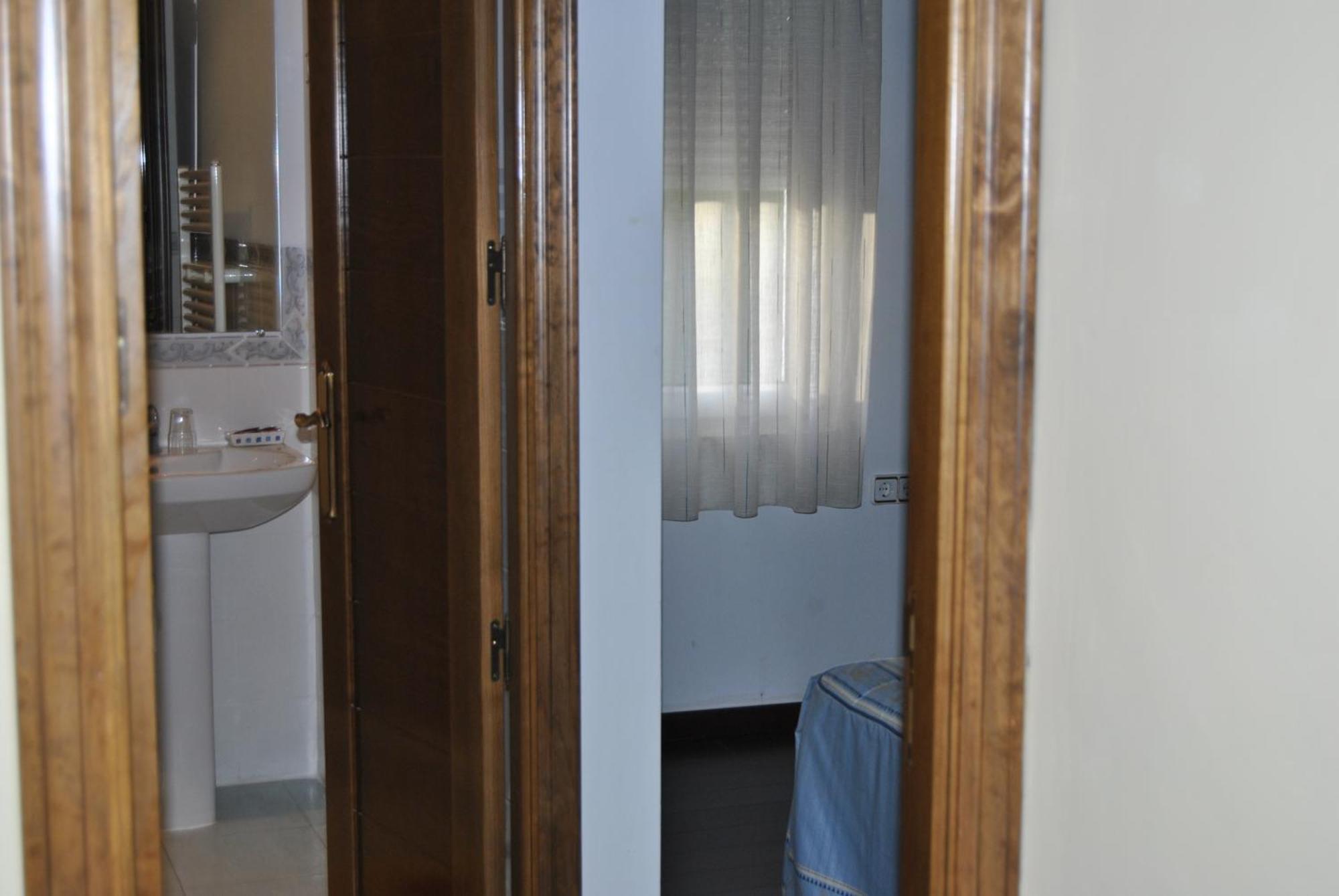 Hostal Rural Amador Puente de Vadillos ห้อง รูปภาพ