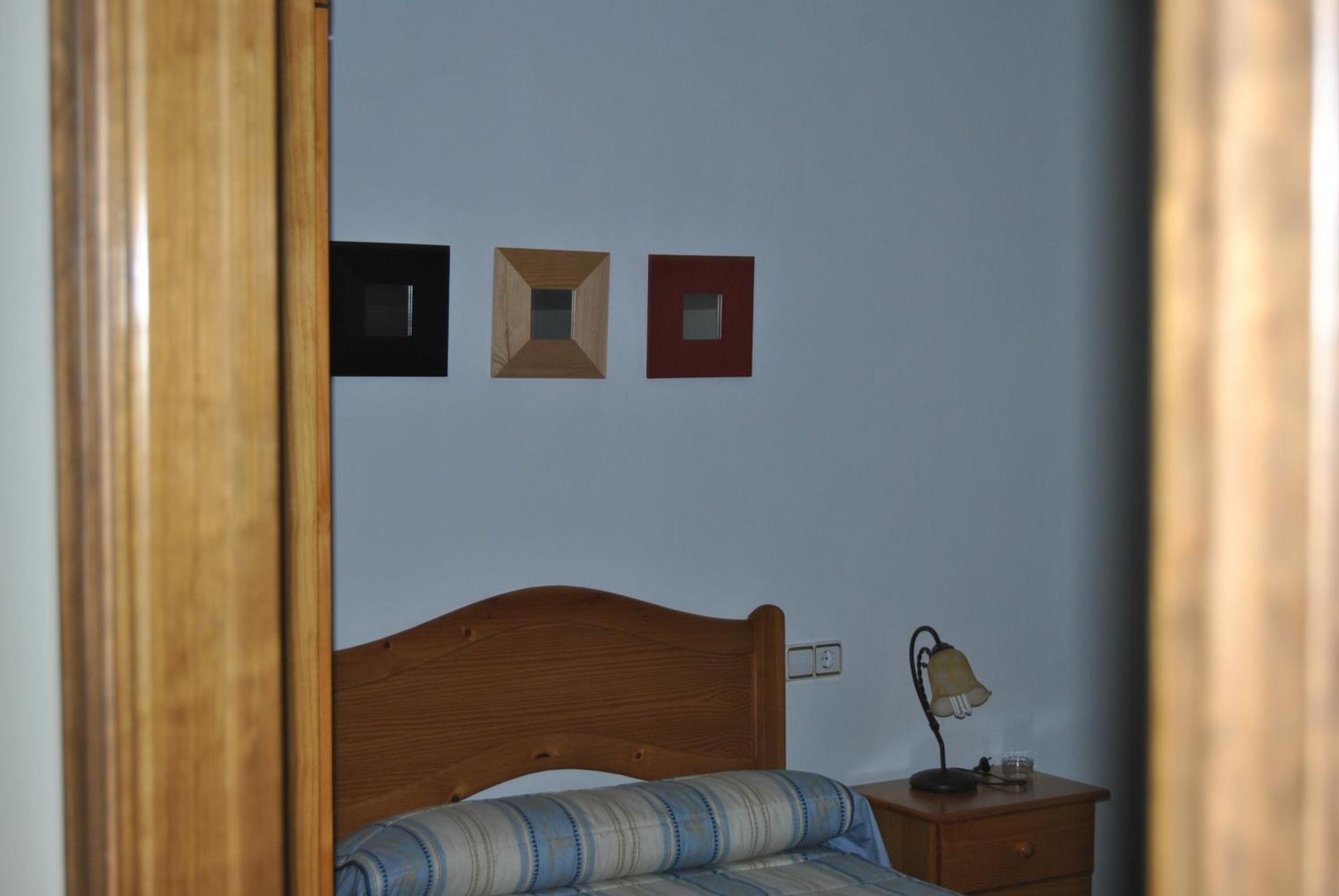 Hostal Rural Amador Puente de Vadillos ห้อง รูปภาพ
