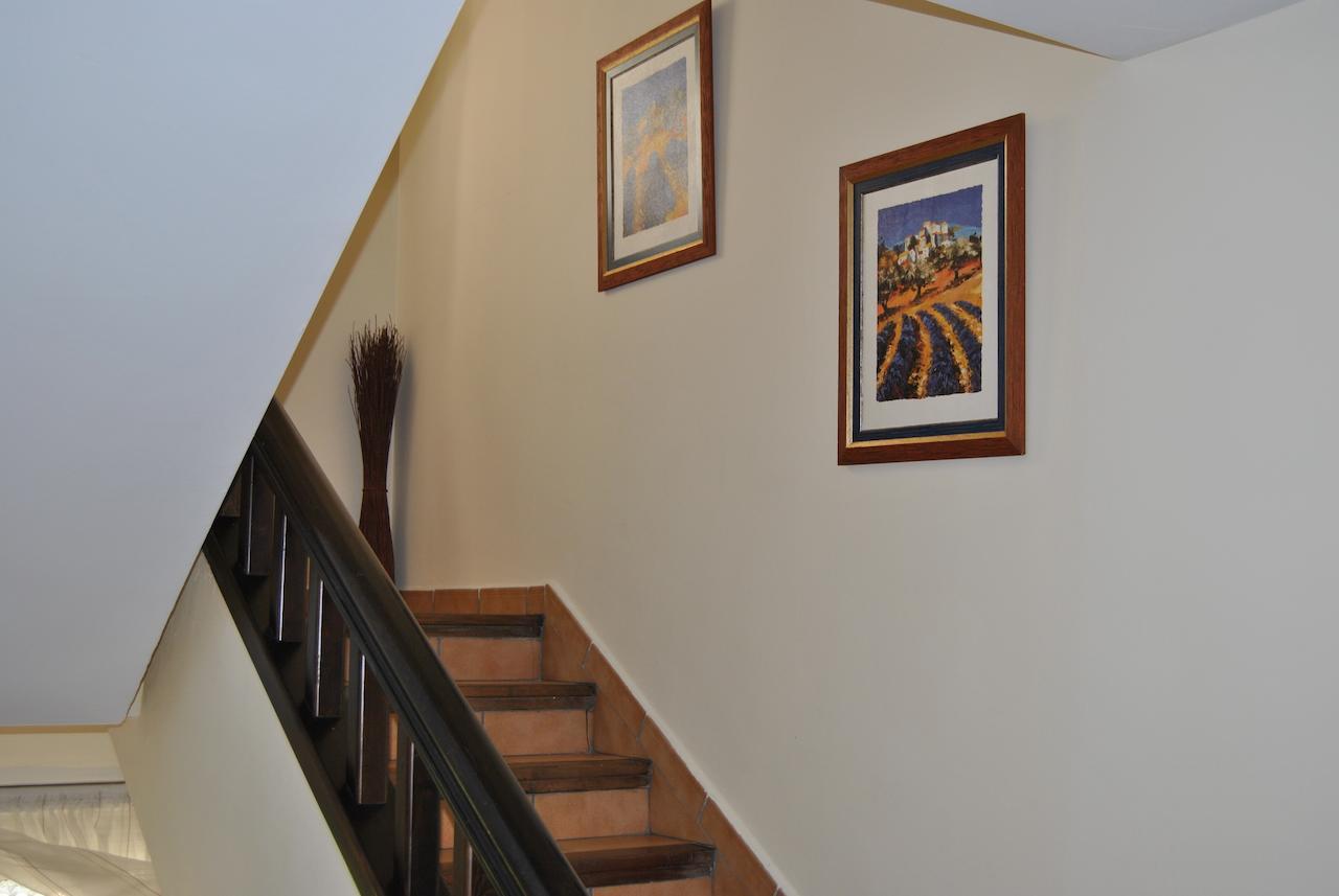 Hostal Rural Amador Puente de Vadillos ภายนอก รูปภาพ