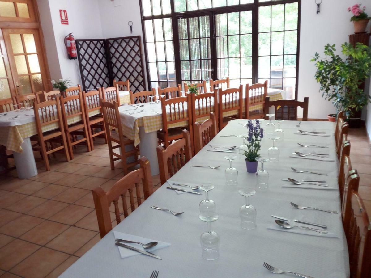 Hostal Rural Amador Puente de Vadillos ภายนอก รูปภาพ